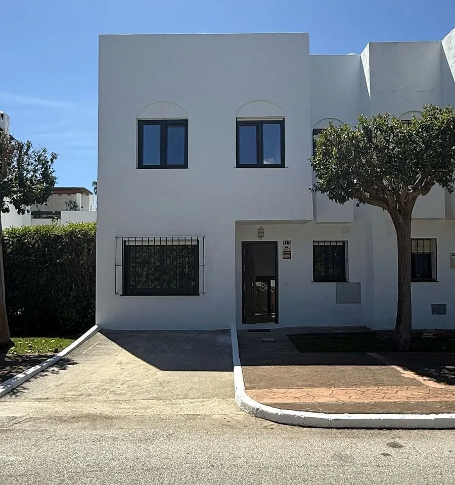 ba28fa7d-2cae-48ec-8911-88f6d5850edd