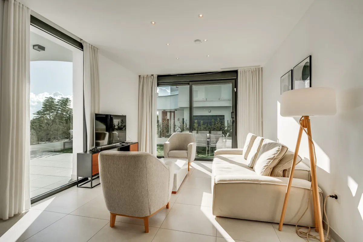 fe3d2578-9267-40de-a111-0c5de90b746e