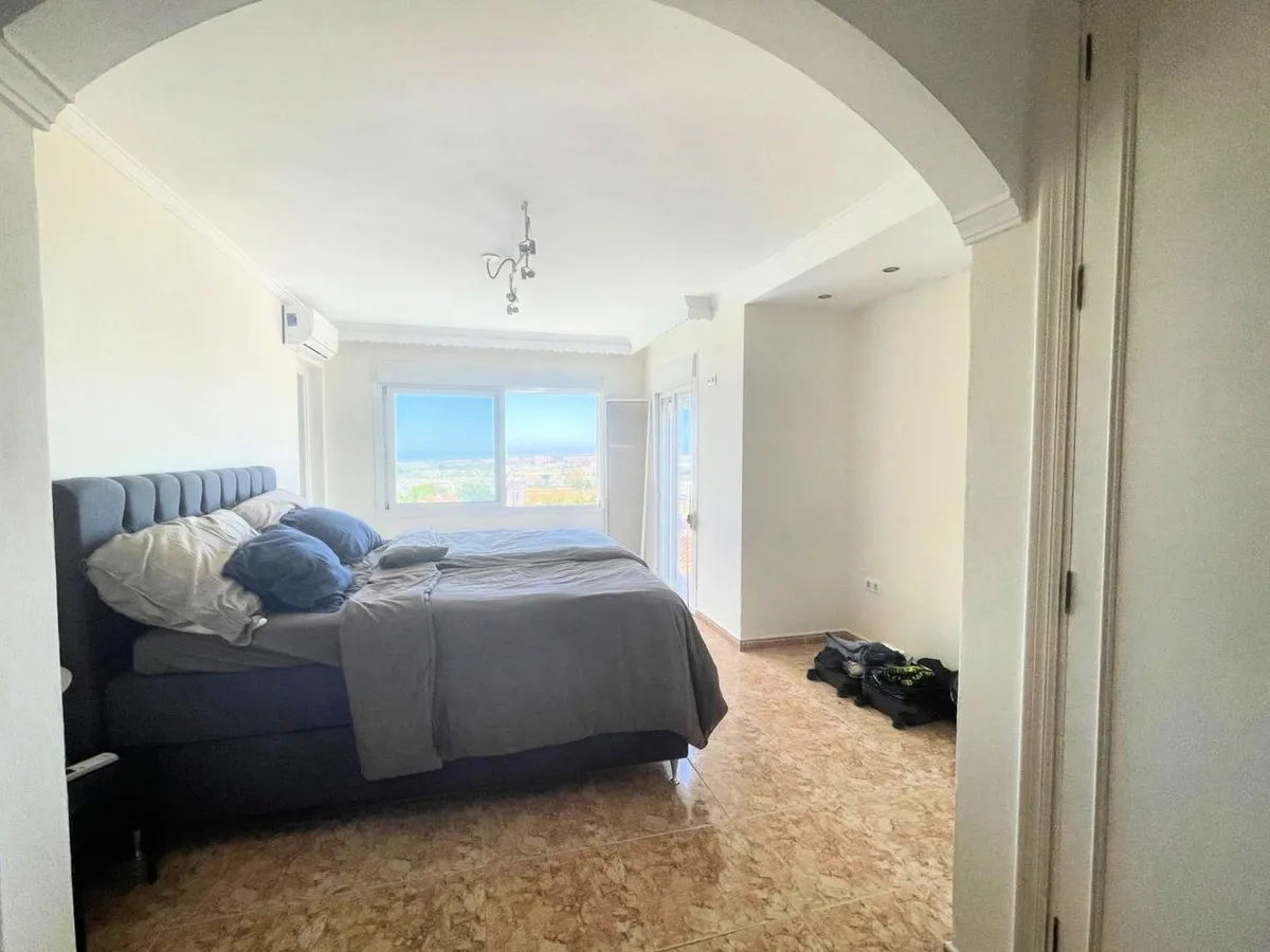 14a05acf-c639-410f-8663-6c2f1f8a579f