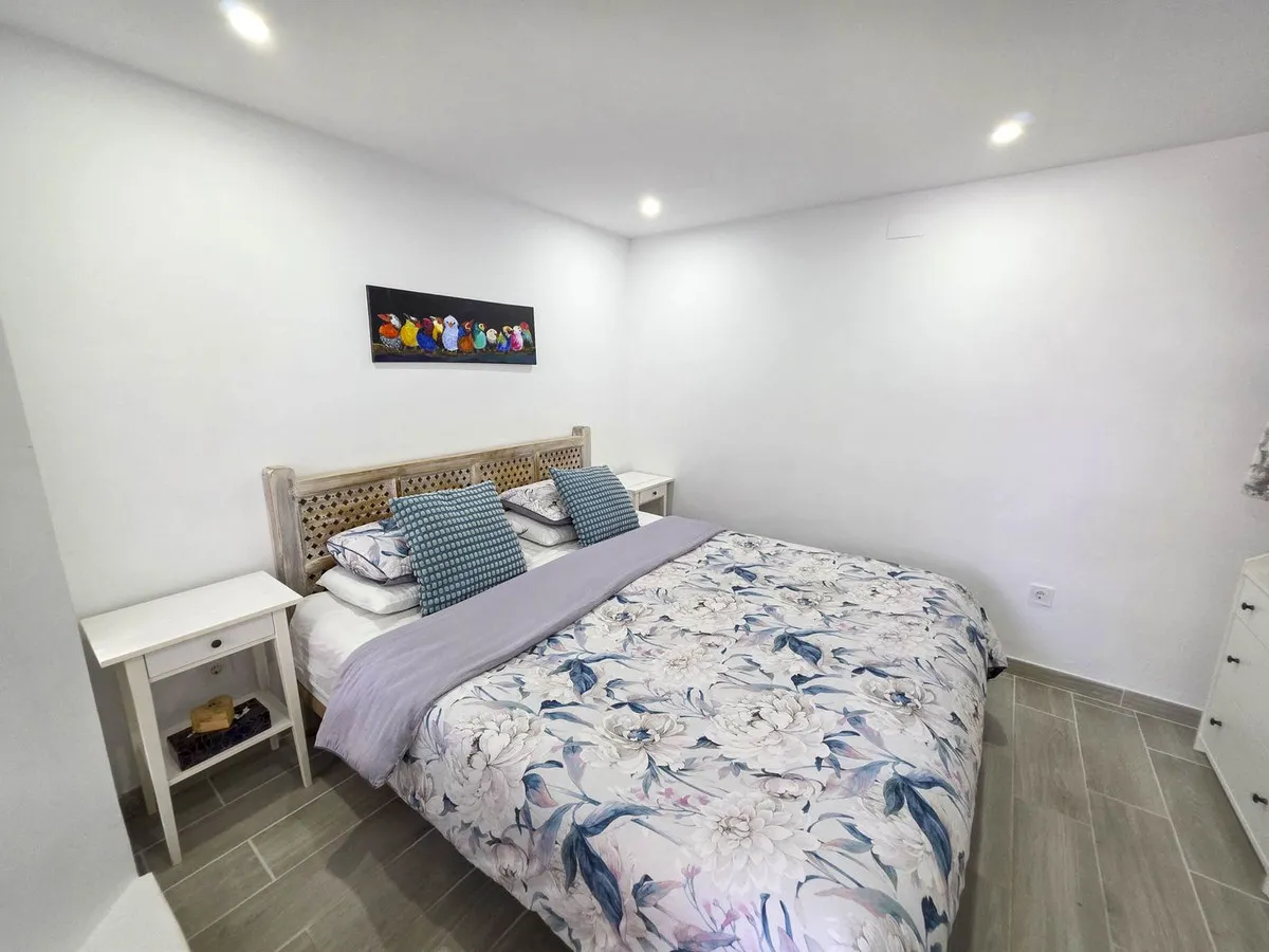 425ecce8-b241-4ff9-a5b8-f7026be89d4c