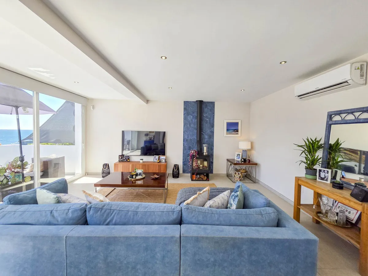 6eefea4b-c30d-47f5-980d-8bdfda30c397