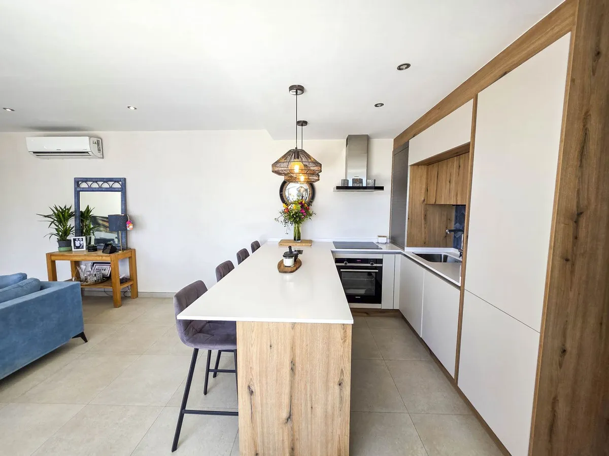 f69d3ec5-d04f-4280-a3d2-c7c6141a2165