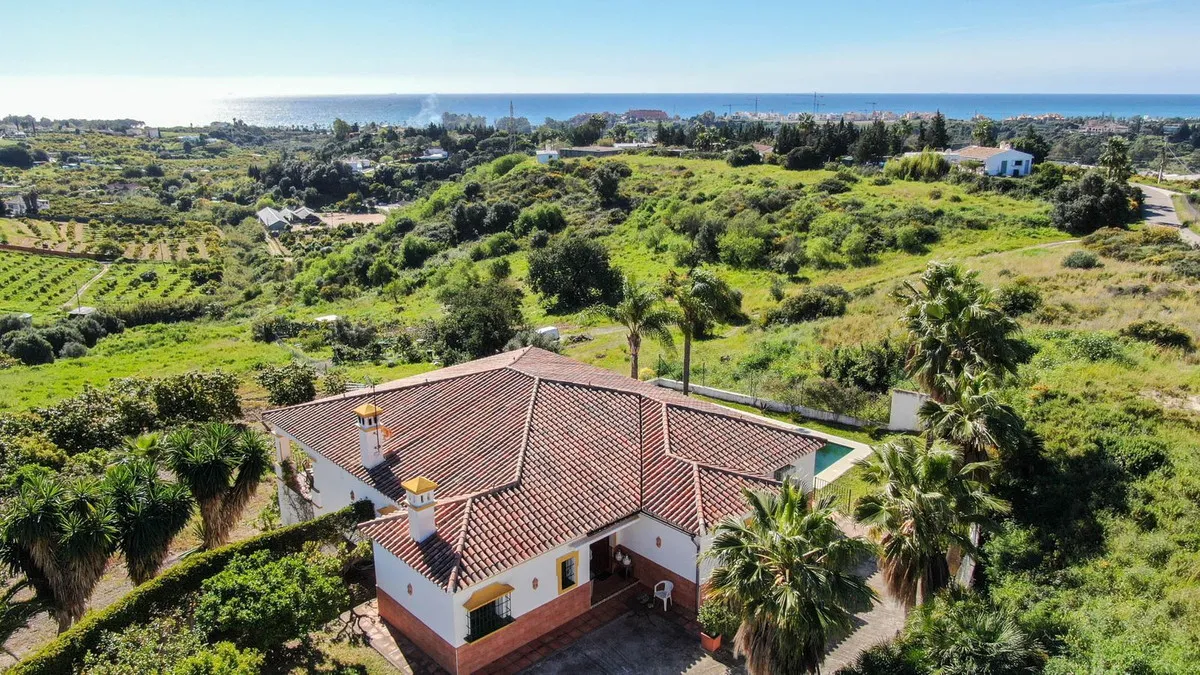 179f5b10-e515-40dc-816f-62c6cec524e5