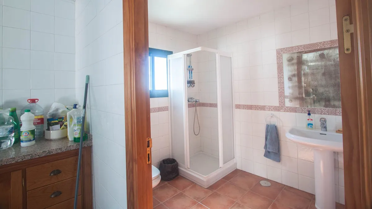 2bbfd341-67cd-481b-9942-8d85a8df52a1