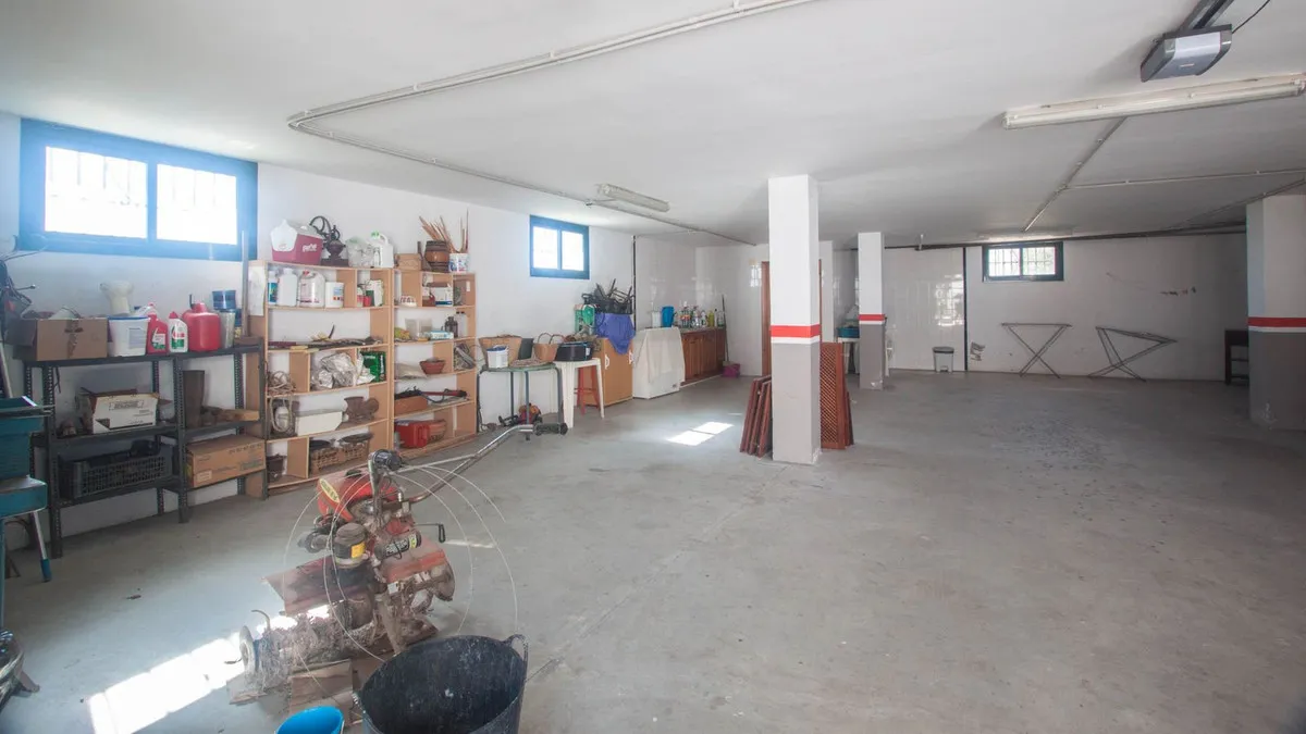 93f0ccca-17dc-484e-8876-479da746a729