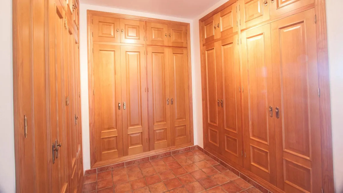 e8e4601d-b230-4b73-a788-ecb1338cd740