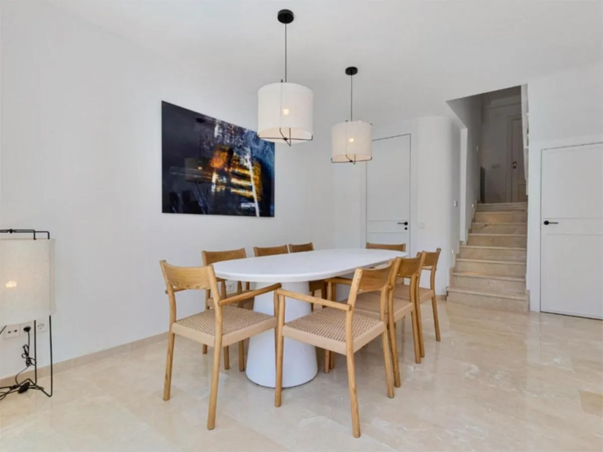 06290c4d-386e-4da5-bc6a-2e83a9f022c1