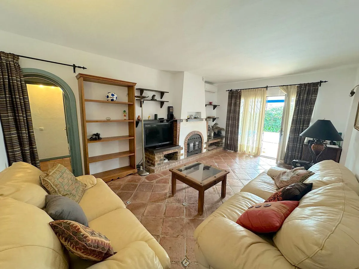 0e2f7f85-88e0-47c4-a3d1-61b6d9402980