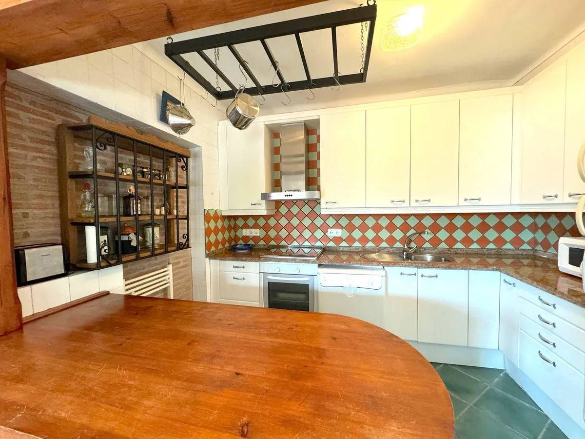 8b7ded89-d679-4cb4-988c-499e5edf888c