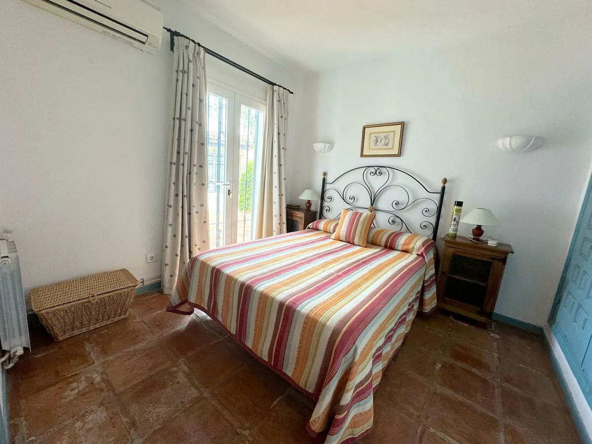 add35216-914c-4d83-9812-4887164dbc41