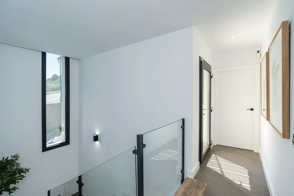 62702ad3-0351-4caf-a353-87da153d1034