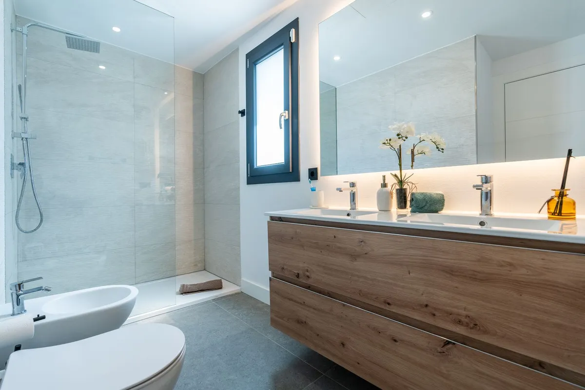 70f46cb8-f639-4147-b65a-ef23dadd64b1