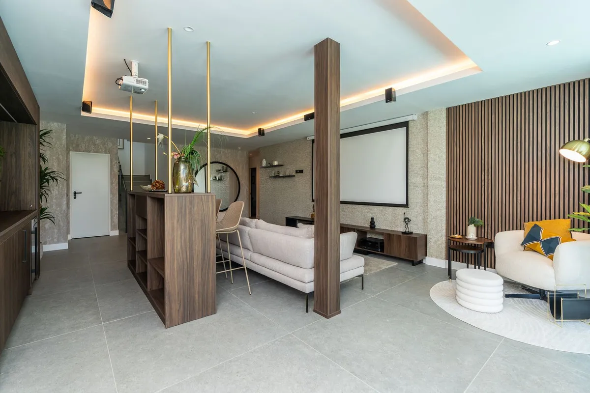 76bf6b67-14e4-4cc8-bb7f-669740c912b7