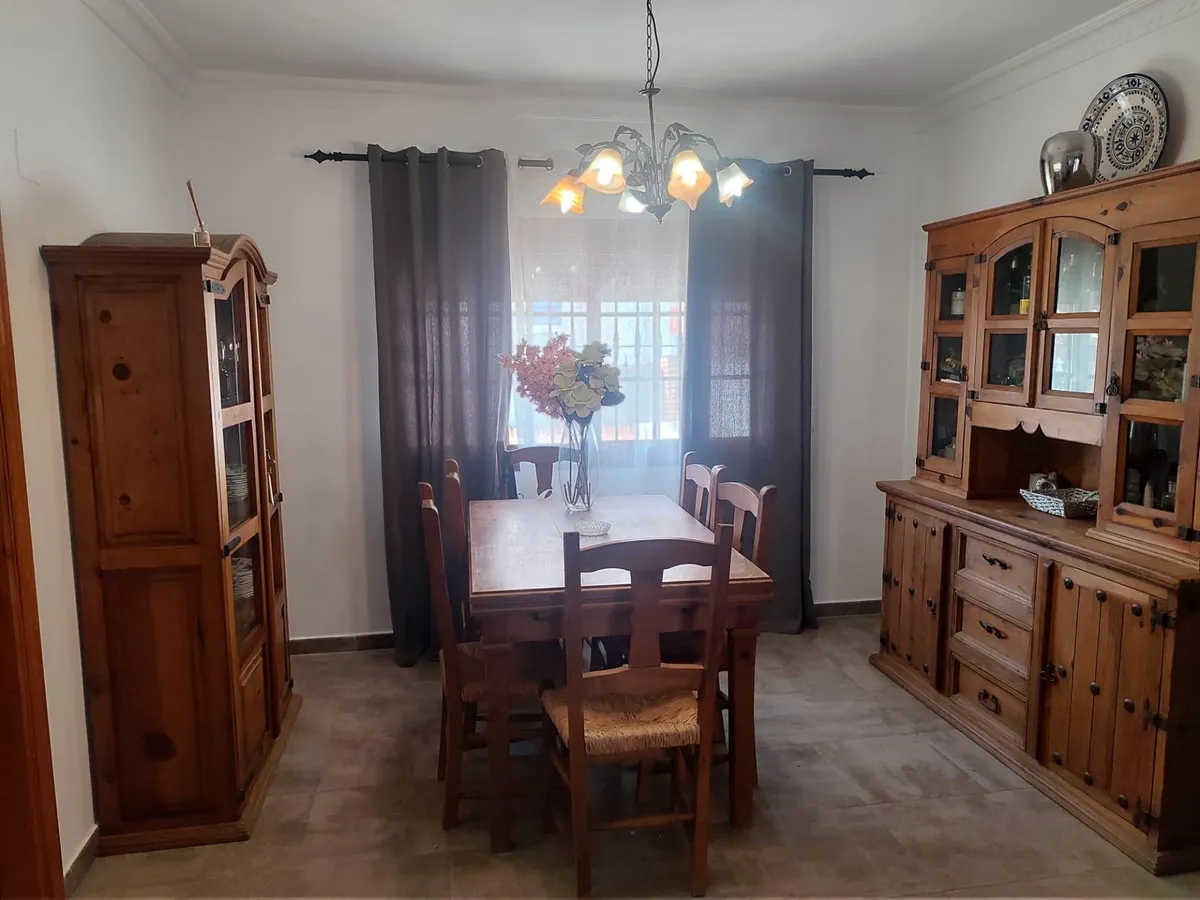 98438a7e-2c74-45d2-a353-fc4144cf8292