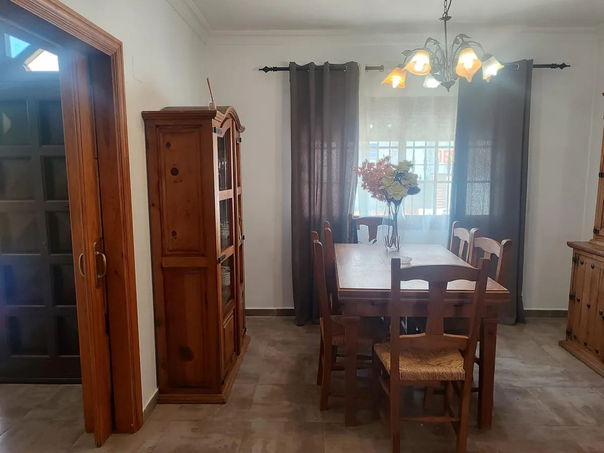 b72e2fcc-4316-4e0d-932e-b6aff8f7c172