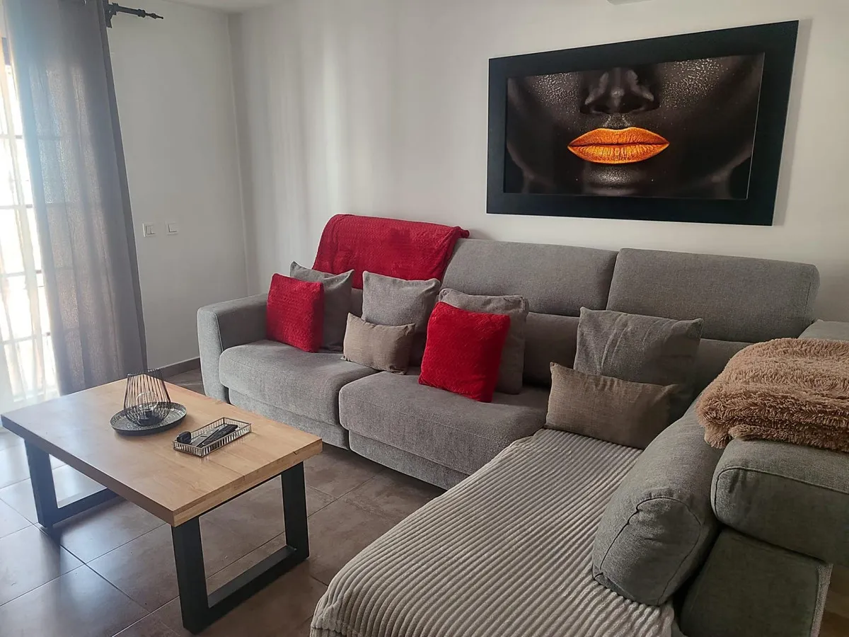 cf1c1f43-2806-4143-b208-240b94e400f1