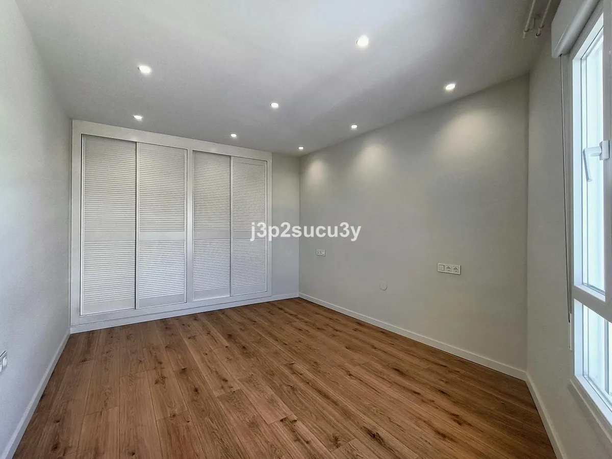 59e92805-0dc6-4df3-a206-b7568c4e37f9