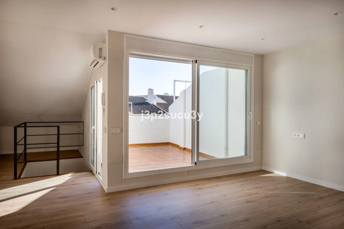 7f0c7b58-8eb6-497a-b4a9-a61b976864c4