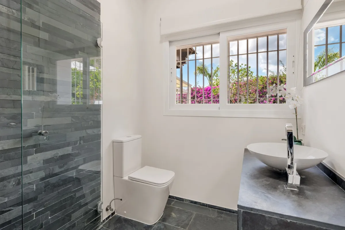 65251f38-4a5c-464d-a535-6af2b9e2ce98