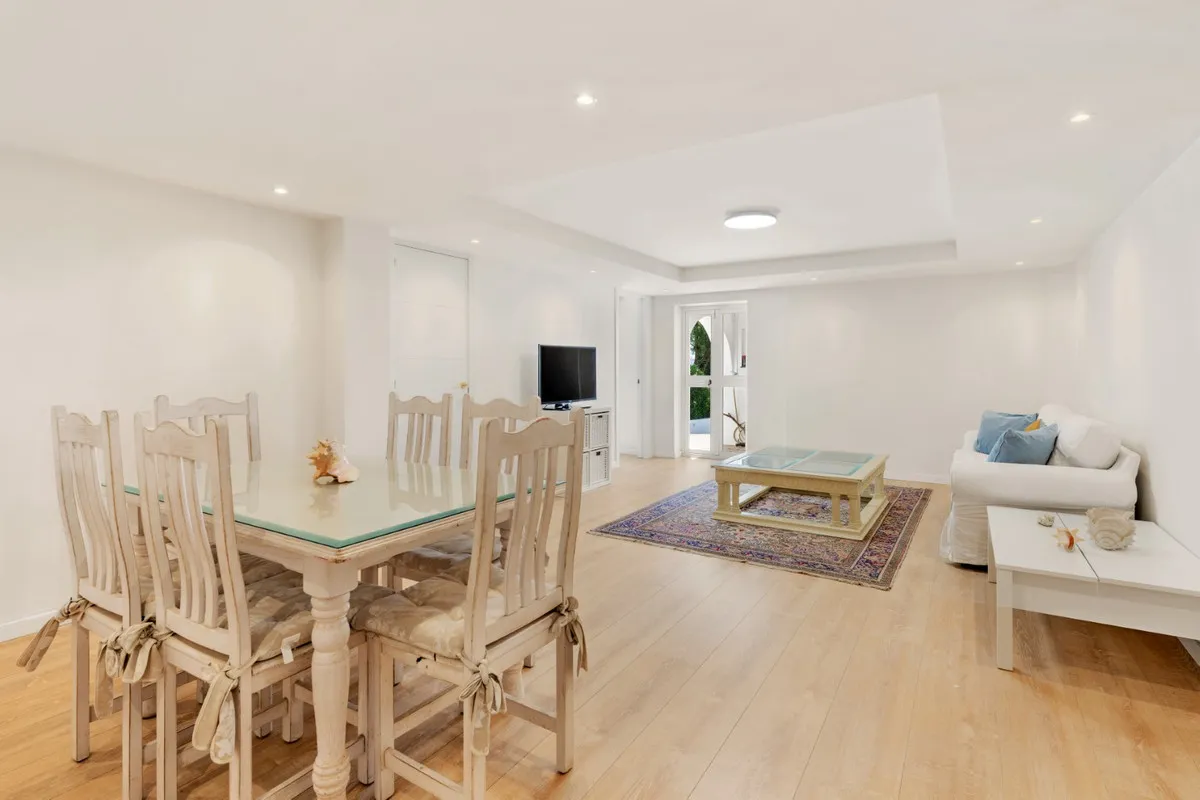 6b60bf2f-2e7c-4998-b824-5426ad780226