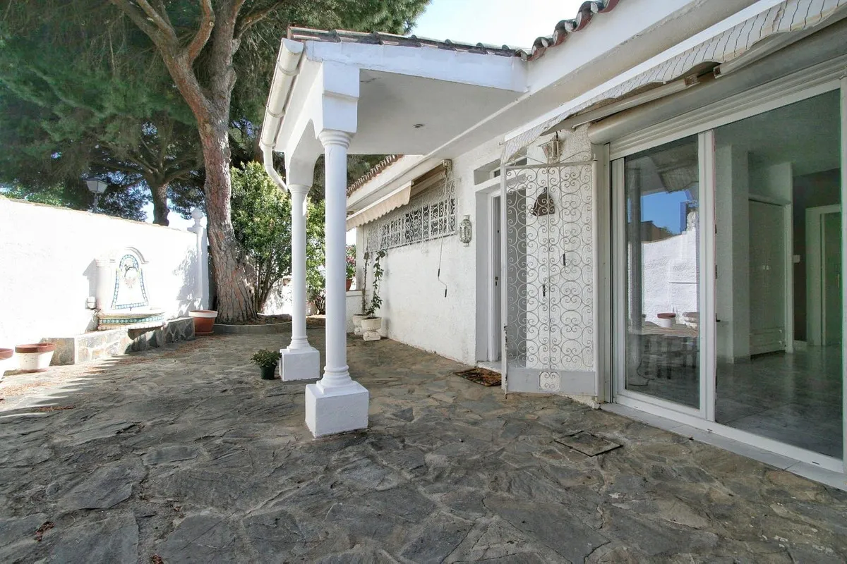 0c18fc4c-7ec0-48f9-a2d5-58f71d5a28cf