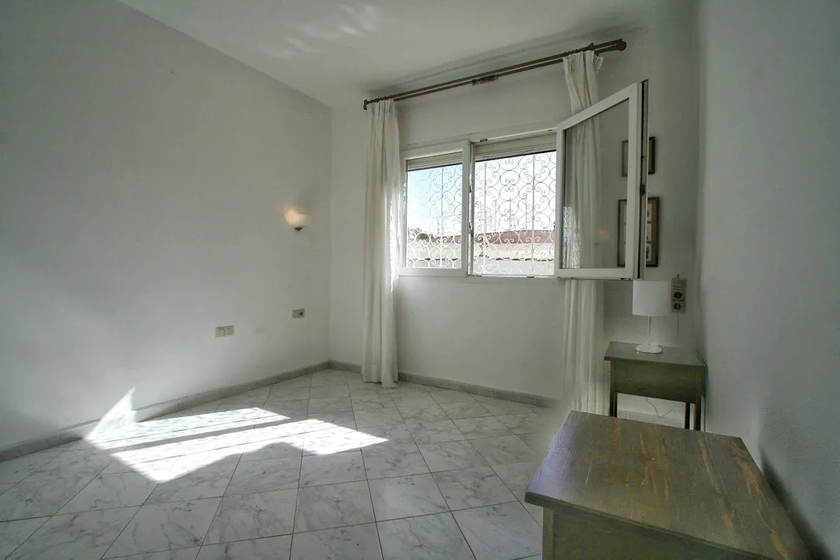 26821129-9dd4-4ca5-9792-99b1386a60d1