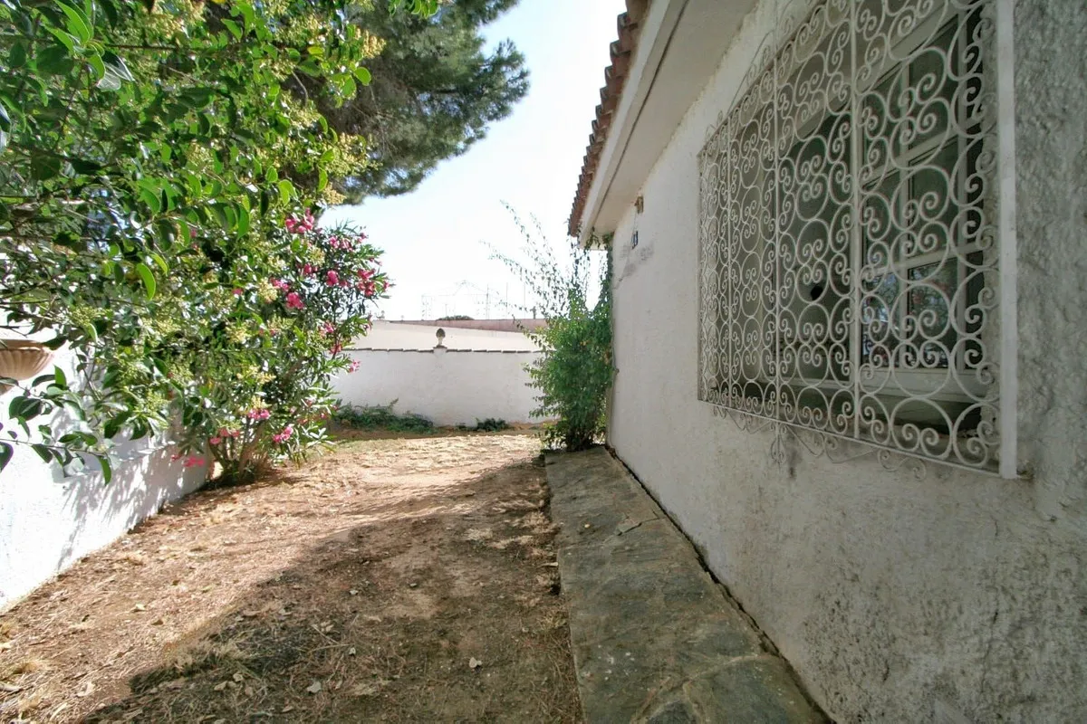 2f6f109b-7a7d-4a6f-aedb-f73227fa1966