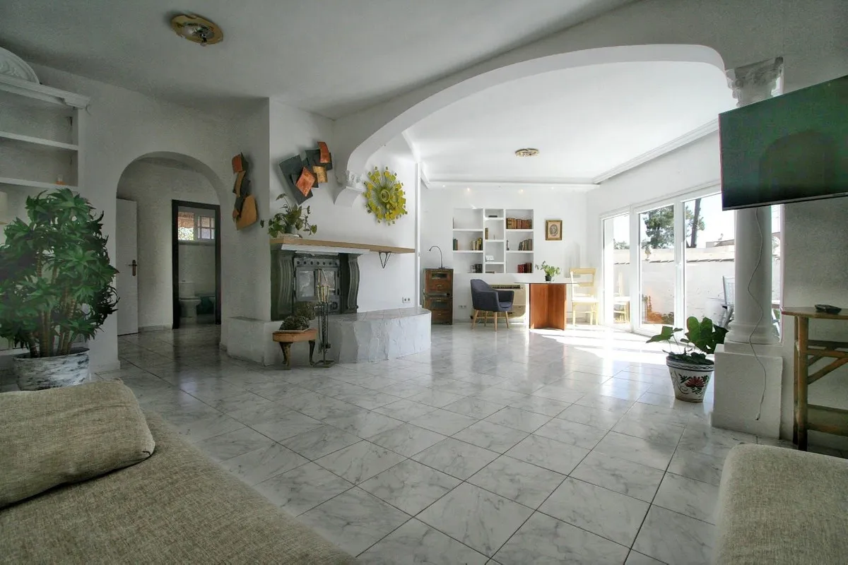 bb78bd02-36a6-4f42-a254-c5342aa2c755