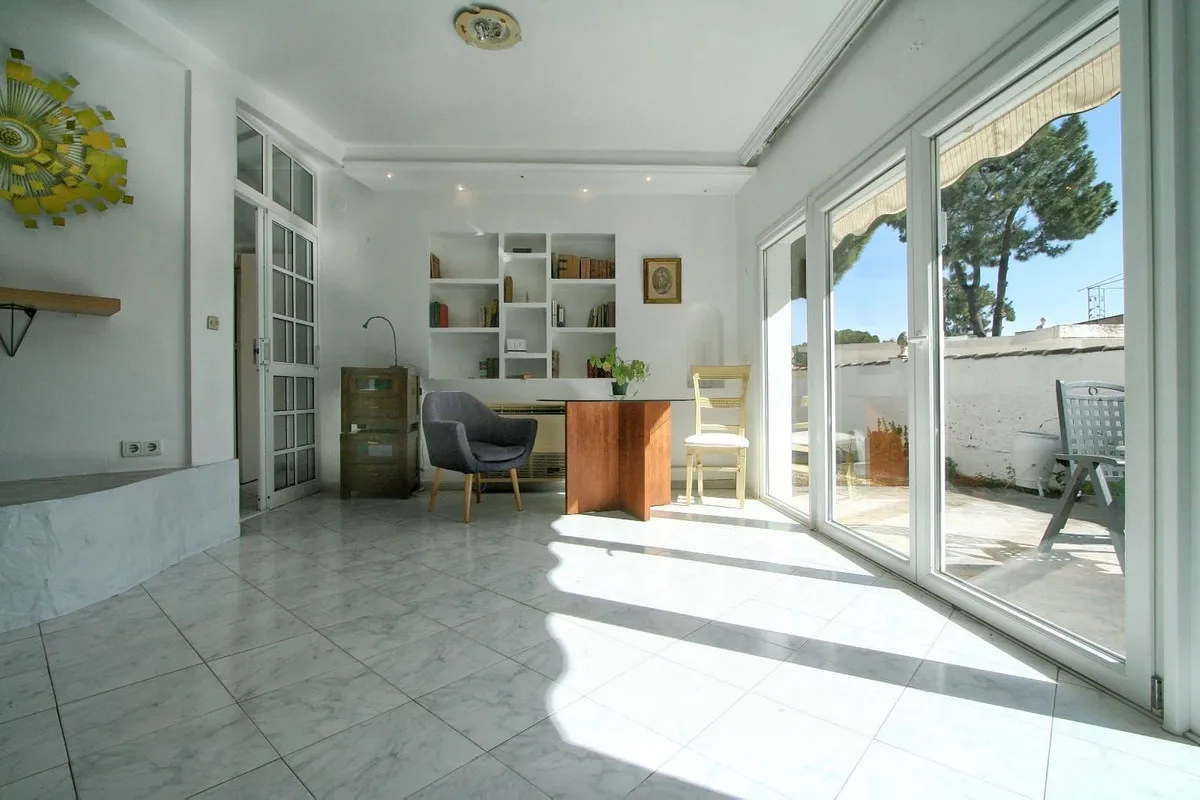 edfab522-a5f0-4932-b3f6-a9e72d48574b