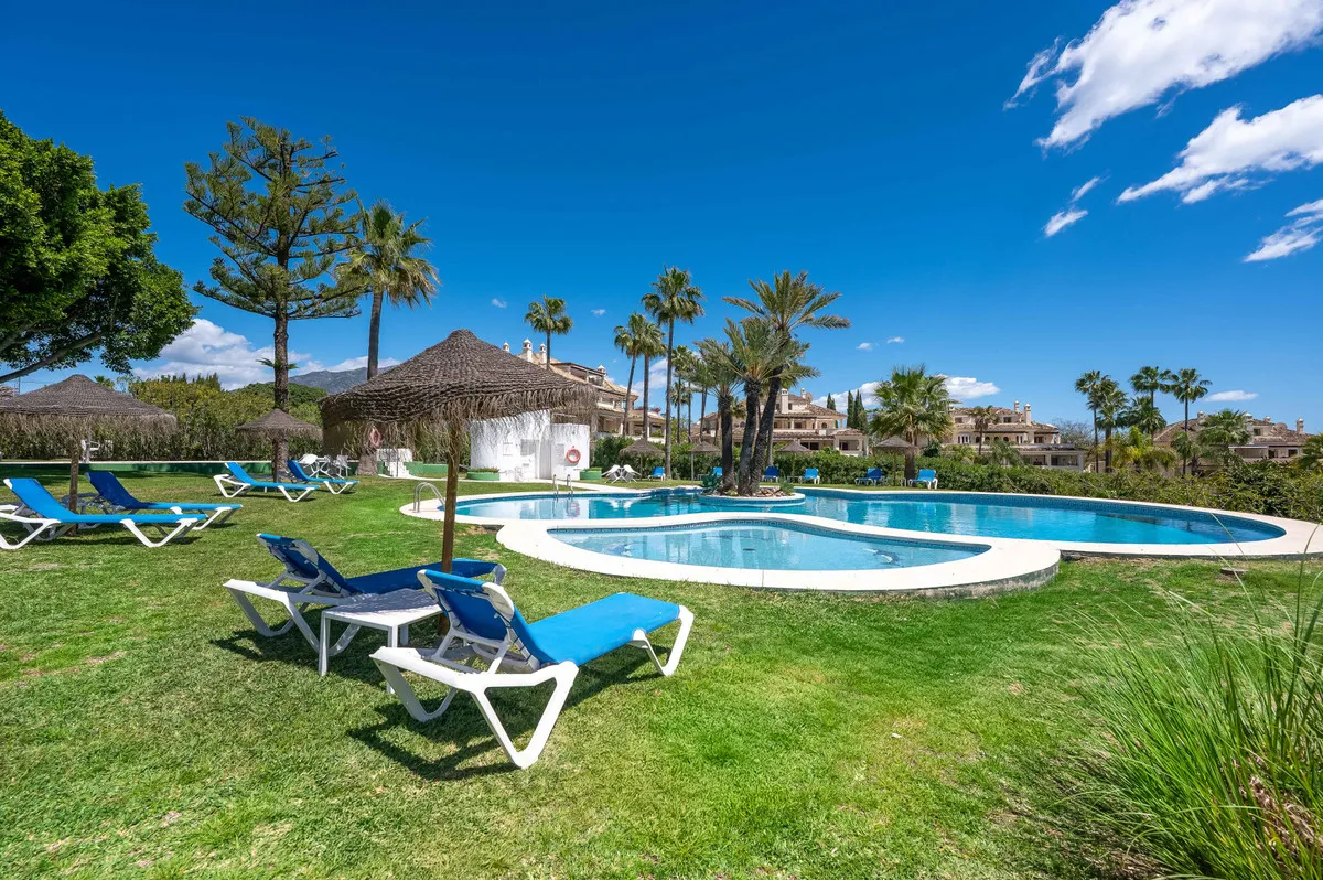 6da38221-7388-42c7-8653-7be38dea2f96