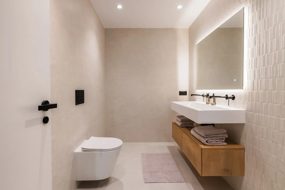 c455c9c8-addc-40db-80ef-6d293219882a