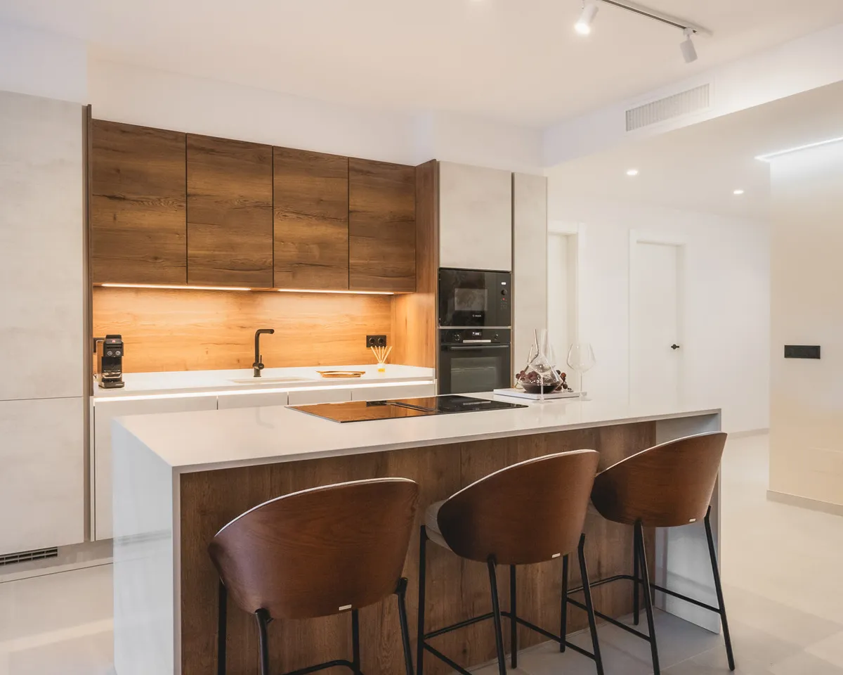 c6dcc288-2940-4266-8f4a-b467e235df4f