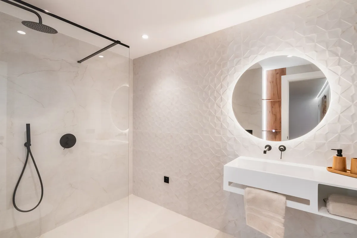 ef9332d2-a44a-4540-a25e-d410aa90e626