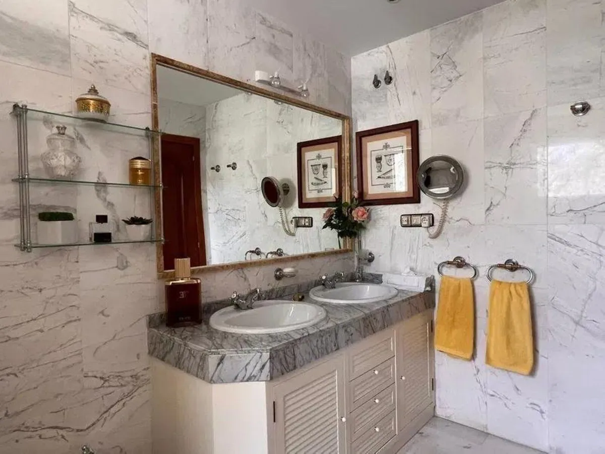 1bcf05b7-0d85-45a1-bfd9-04fb06ae8bb0