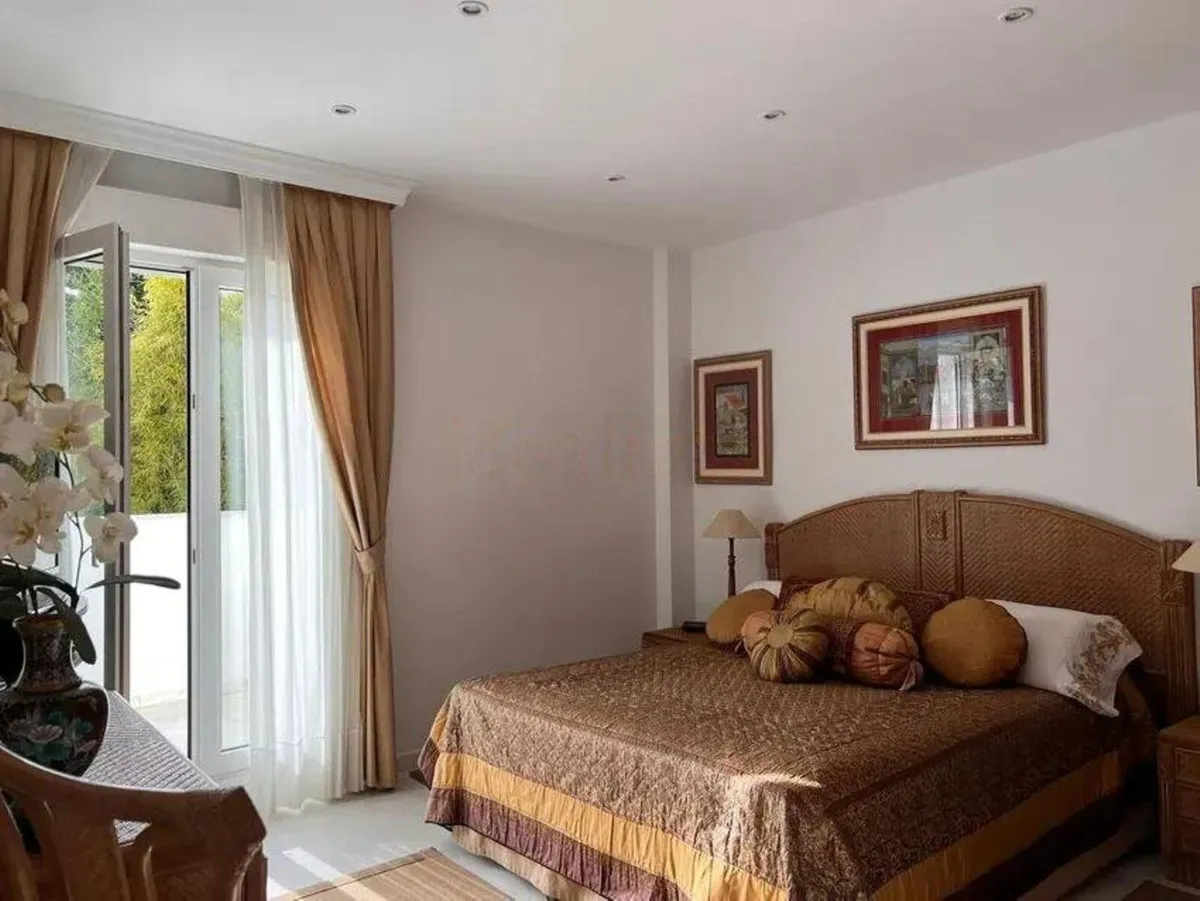 dc67717f-b0e8-43da-902d-0a32d29bbf85