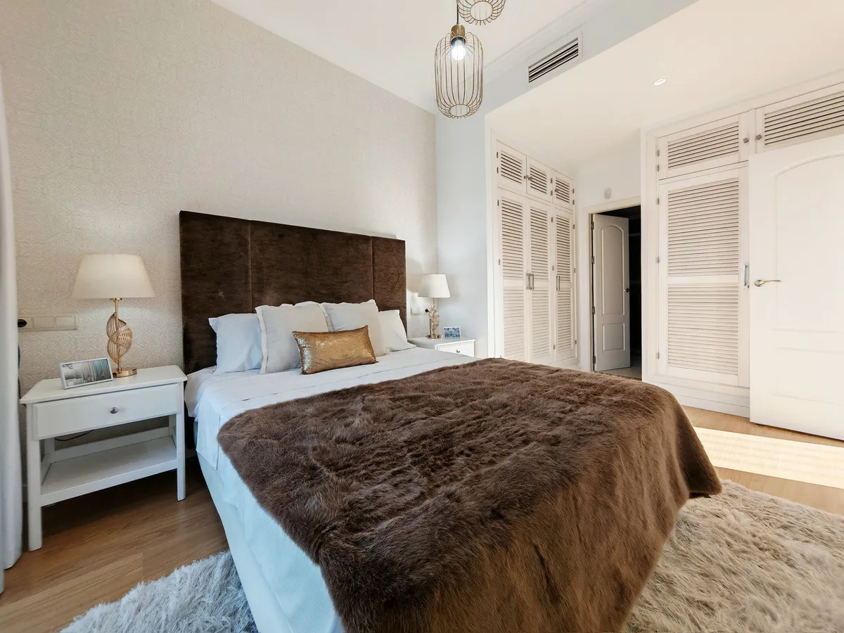 360fe858-8109-41e7-8ec0-2163b5a79f46