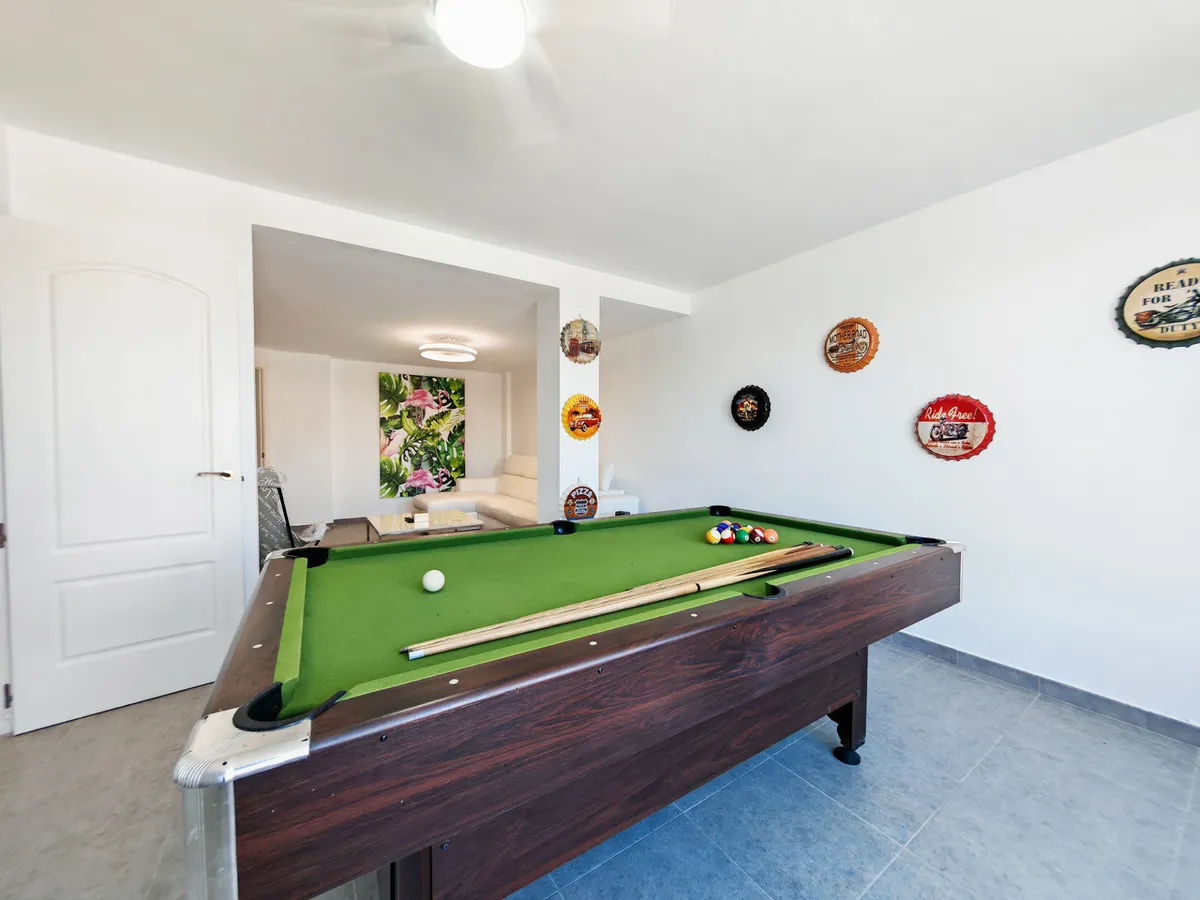 db6db463-784c-4c6c-aca8-7f599621df82