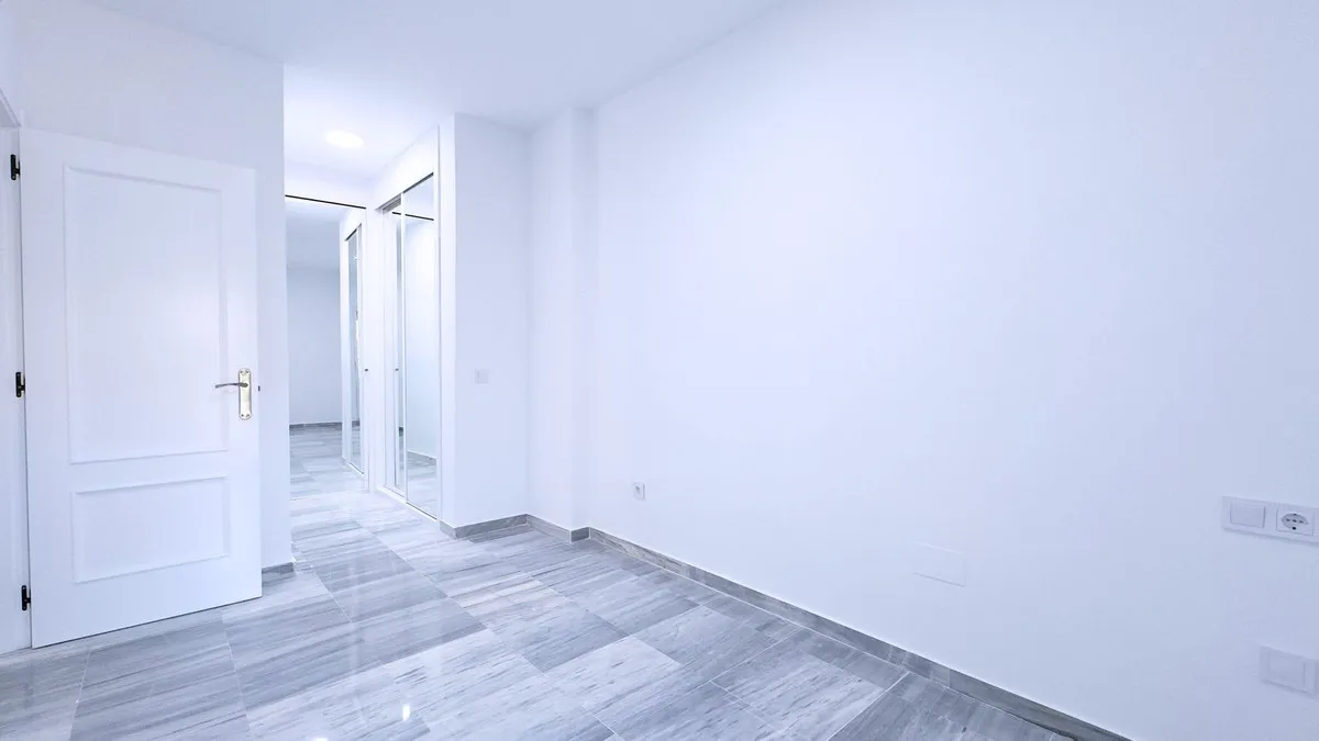 8c353928-3e39-4865-99e5-daf4087a436f