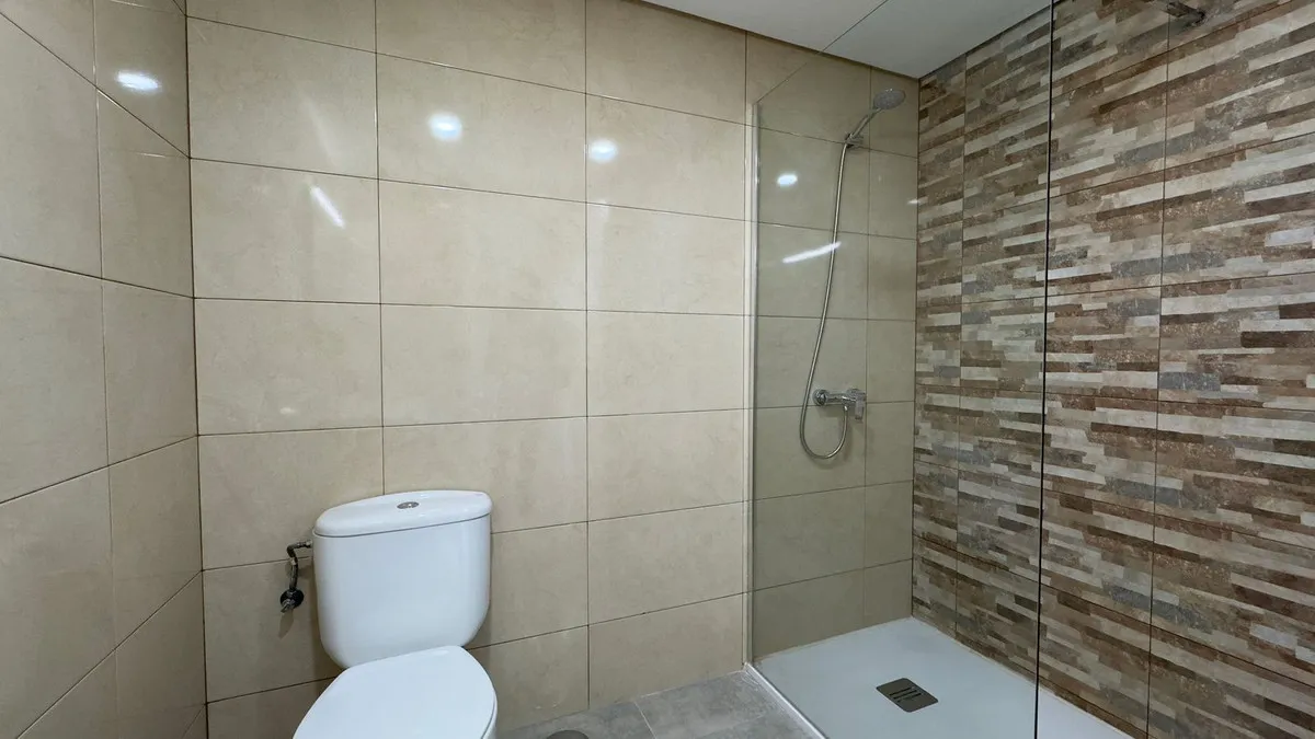 c331a00c-44b6-4978-ad95-60f54bcff797