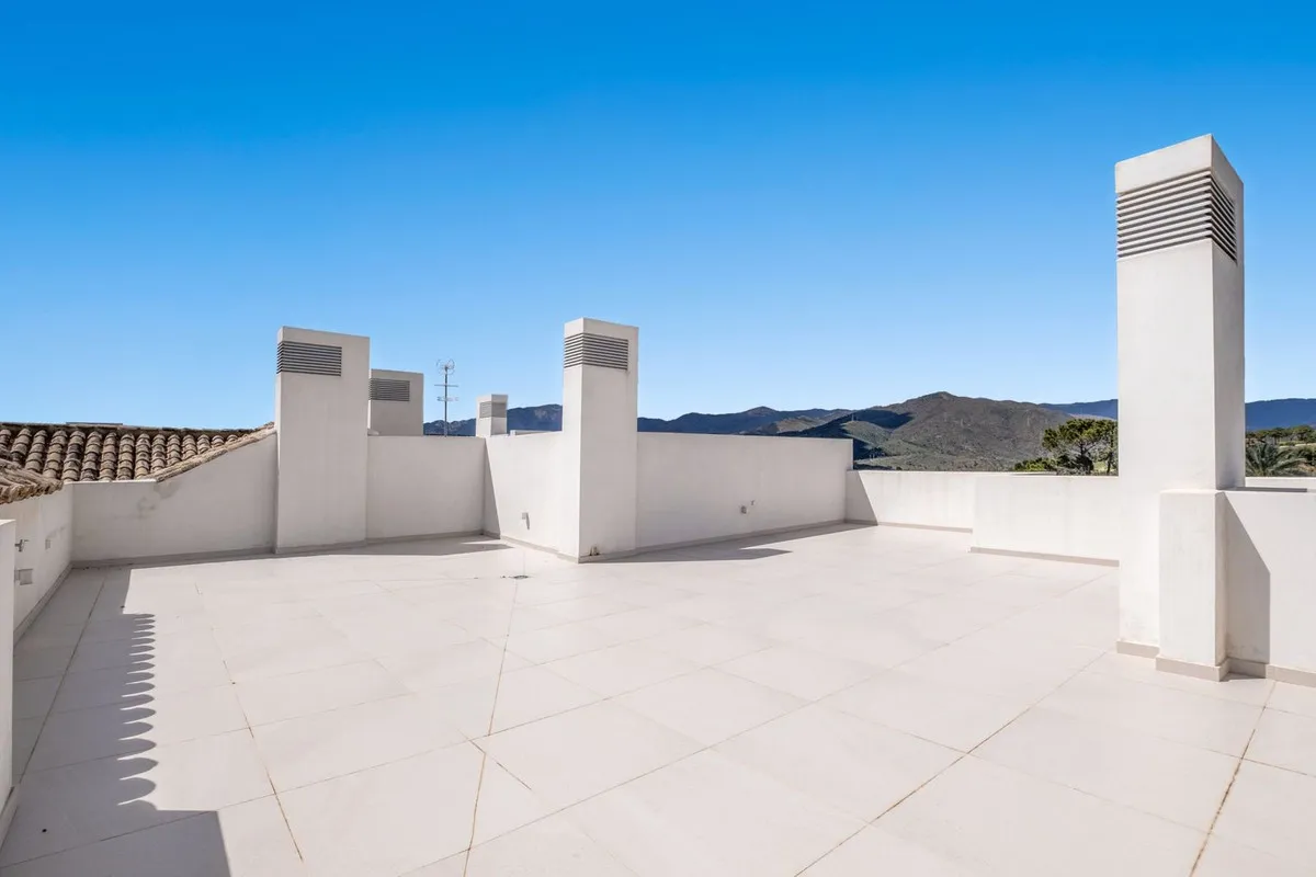 63d58af4-4b97-4d25-ab0f-a9f38541196d