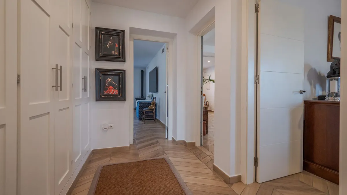 15799cdf-a9d6-4cb8-a0e9-e507cd3c5198