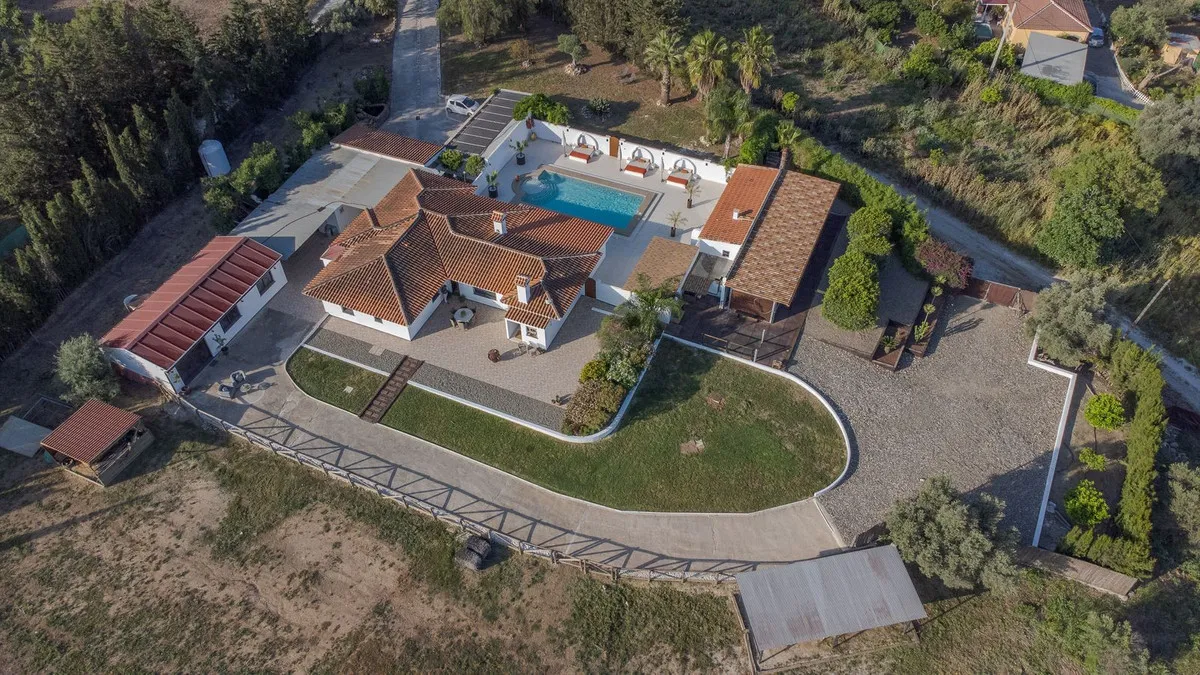 446c4b41-b8bb-417c-a6d7-2882200e04f8