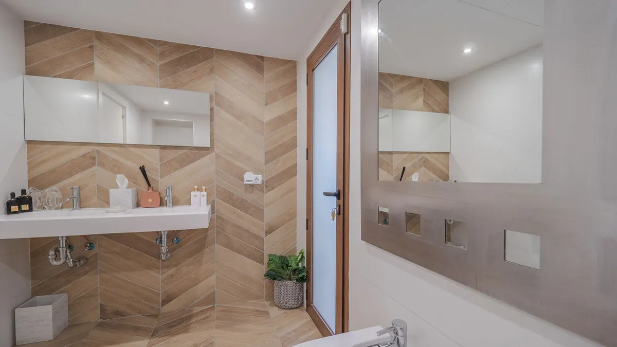 67c9d9ee-36e7-4ba2-82f2-6088b1a46e92