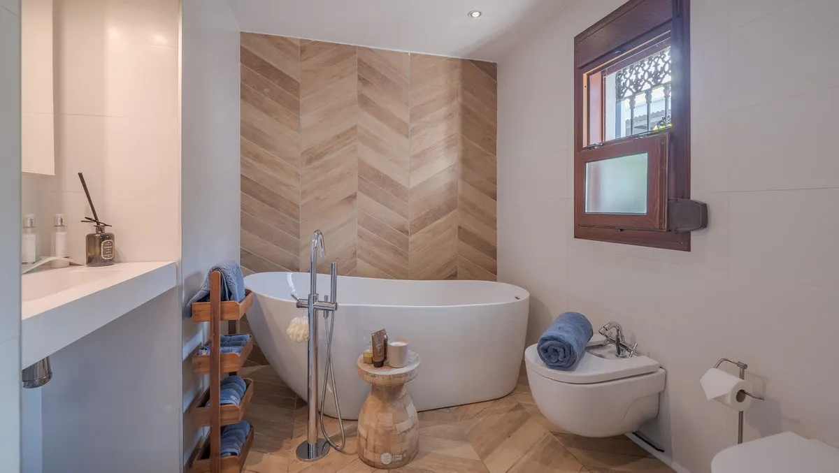 7902c7a9-29ba-43e8-bb07-affe6c366284