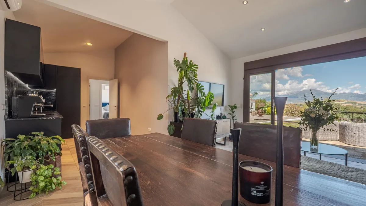 a2dab9e6-9e3b-4c90-9fc7-82883a37fcd1