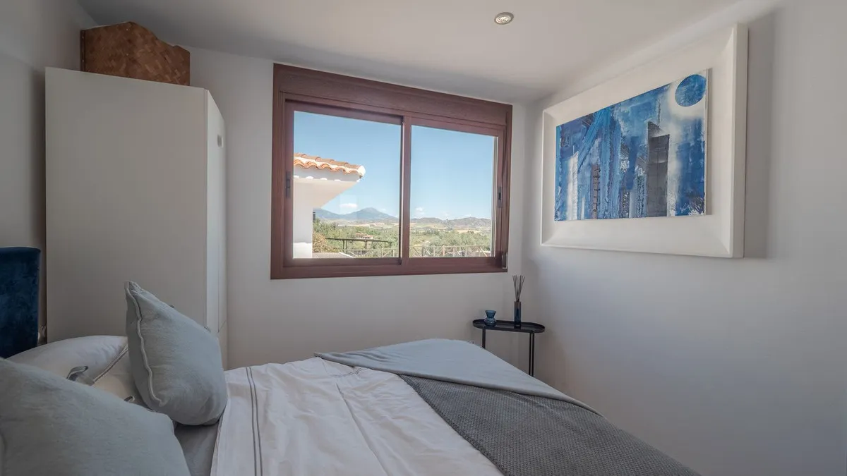 b2c2673b-b858-4df8-aa50-9b075c45c6bb