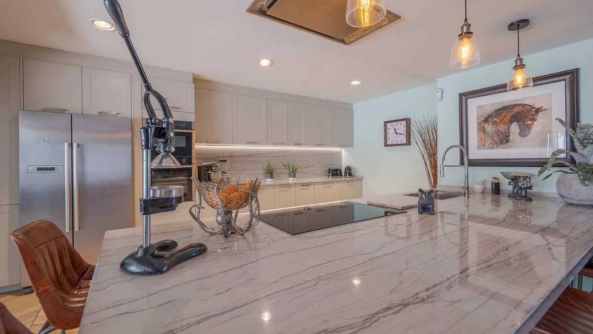 b45c3977-a657-4ee7-a7bd-752056ae0393