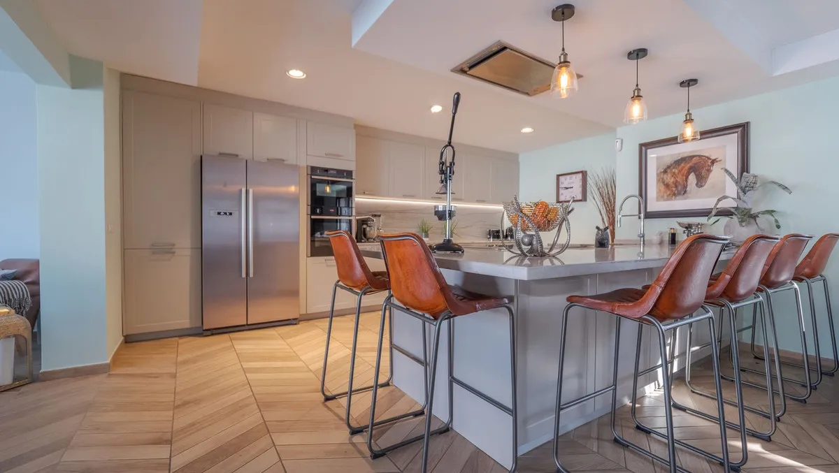 fbef166d-7453-4d51-a55b-cb35fed3321a