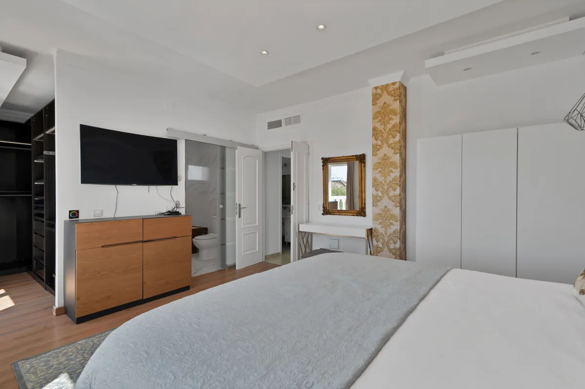 5b13cd88-261f-484c-a405-80caa981164f