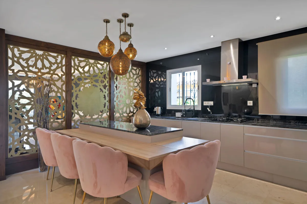 669cc3a4-1202-48ce-ba6a-86fd576cb276